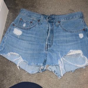 Levi’s shorts